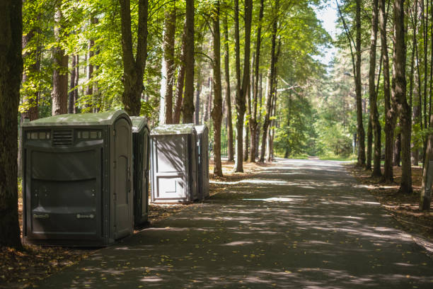 Porta potty delivery and setup in New Boston, TX